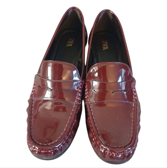 Zara Burgundy Patent Leather Loafers Women's Red Slip On Flats Size 6 - Picture 3 of 11
